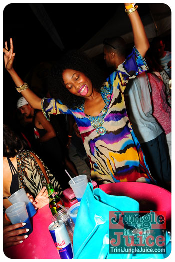 booze_premium_2013_pt1-094