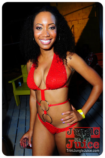 booze_premium_2013_pt1-117