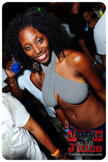 booze_premium_2013_pt1-156