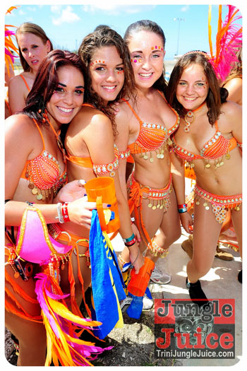 kadooment_day_2013_pt1-057