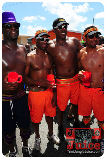 kadooment_day_2013_pt1-224