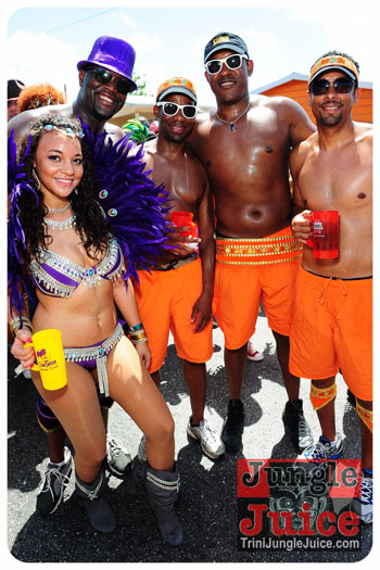 kadooment_day_2013_pt1-225