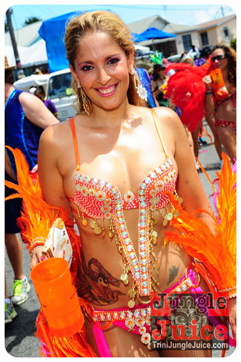 kadooment_day_2013_pt1-234