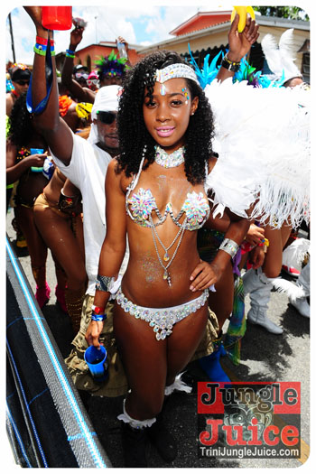 kadooment_day_2013_pt2-023