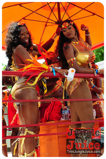 kadooment_day_2013_pt2-041