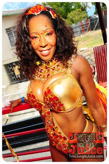 kadooment_day_2013_pt2-046