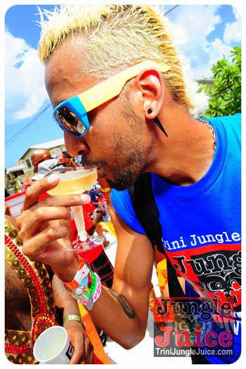 kadooment_day_2013_pt2-071