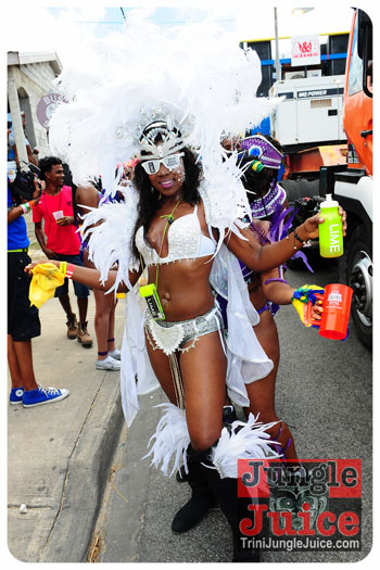 kadooment_day_2013_pt2-079