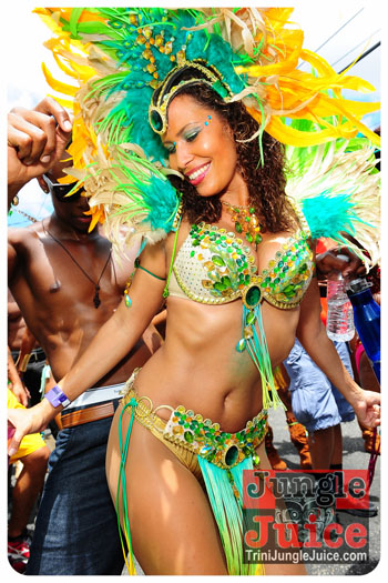 kadooment_day_2013_pt3-011