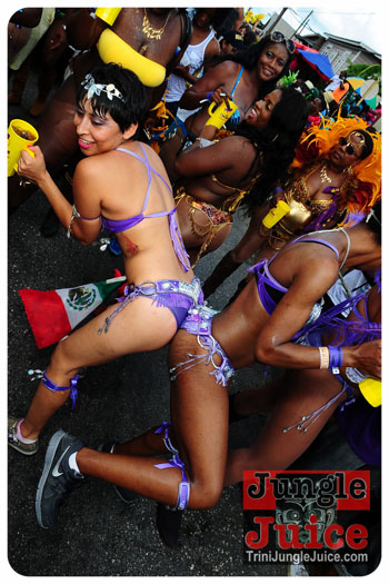 kadooment_day_2013_pt3-034