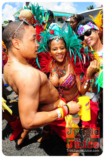 kadooment_day_2013_pt3-040