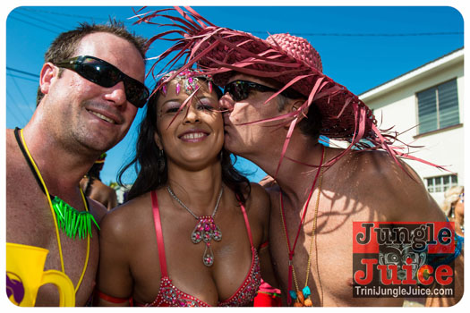 kadooment_day_2013_pt4-059