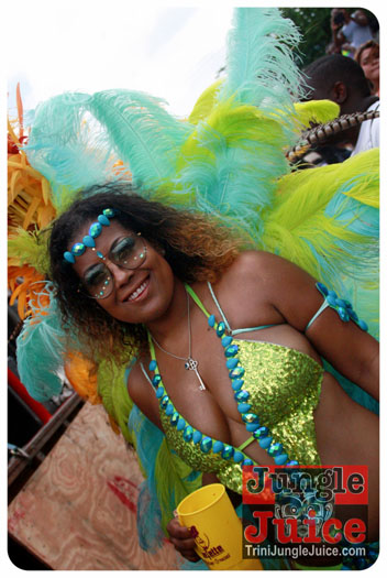 kadooment_day_2013_pt6-052