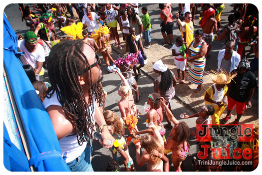 kadooment_day_2013_pt6-205