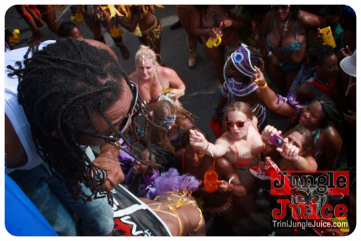 kadooment_day_2013_pt6-206