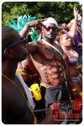 kadooment_day_2013_pt6-230