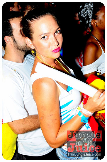 mix_nuts_2013_pt1-016