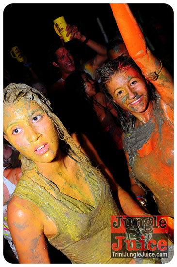 mix_nuts_2013_pt1-058