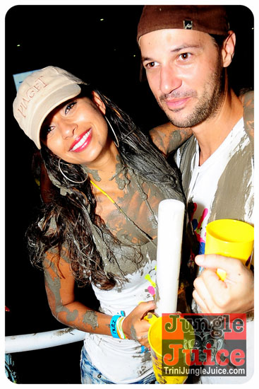 mix_nuts_2013_pt1-091