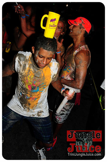 mix_nuts_2013_pt1-096