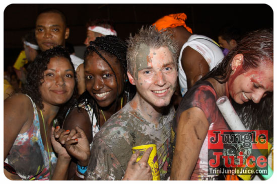 mix_nuts_2013_pt2-042