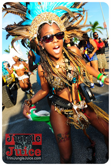 miami_parade_2013_pt2-013