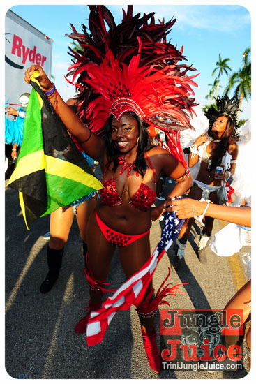 miami_parade_2013_pt2-019