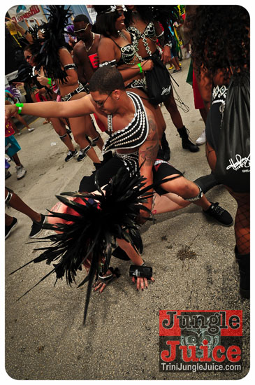 miami_parade_2013_pt3-004