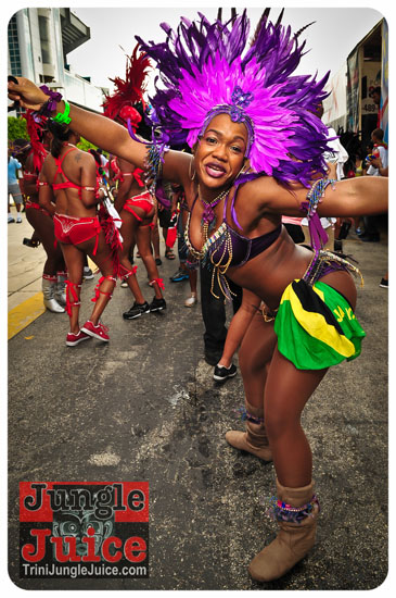 miami_parade_2013_pt3-021