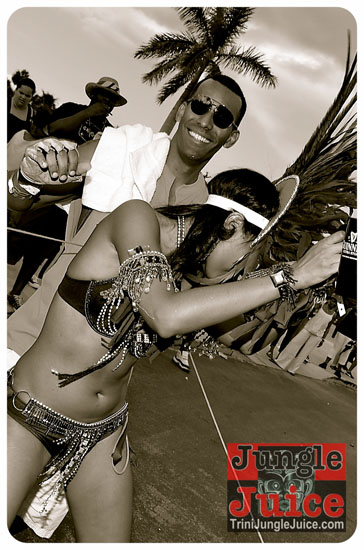 miami_parade_2013_pt6-018