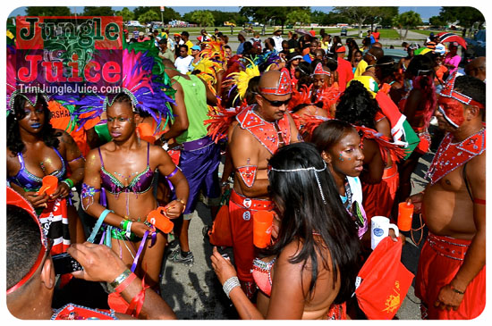 miami_parade_2013_pt6-053