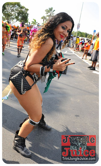 miami_parade_2013_pt7-041