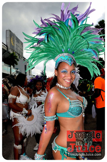 miami_parade_2013_pt8-008