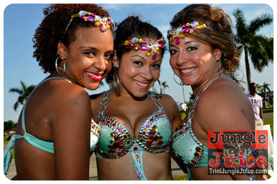 miami_parade_2013_pt8-073