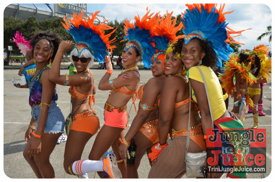 miami_parade_2013_pt9-009