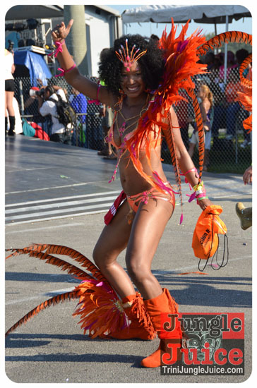 miami_parade_2013_pt9-042
