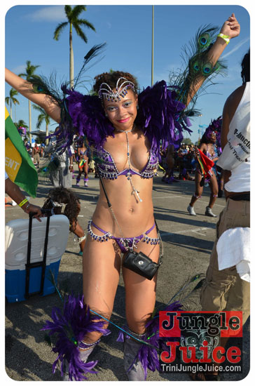 miami_parade_2013_pt9-053