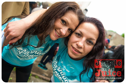 soca_family_bbq_lime-021