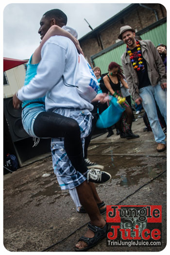 soca_family_bbq_lime-025