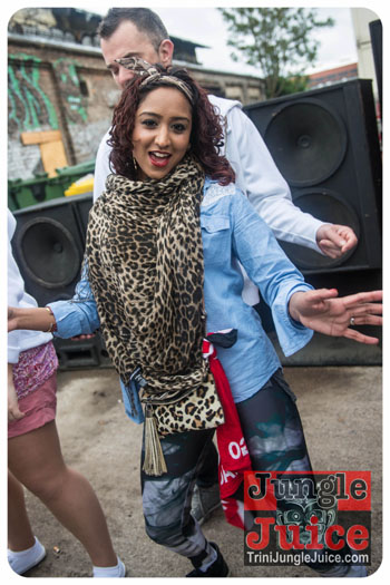 soca_family_bbq_lime-030