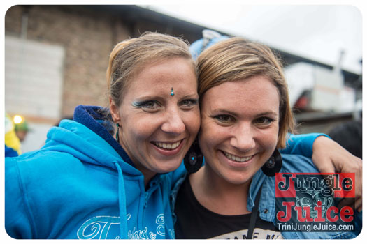 soca_family_bbq_lime-032