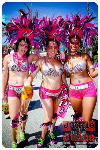 cayman_carnival_2013_part1-024