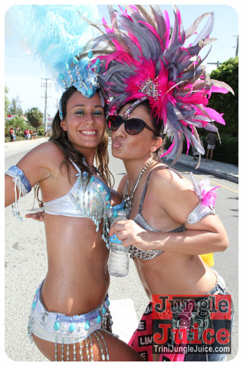 cayman_carnival_2013_part1-029