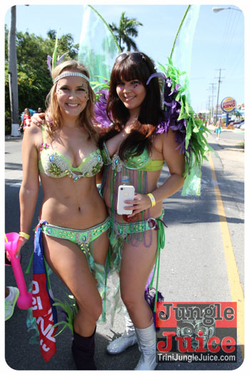 cayman_carnival_2013_part1-057