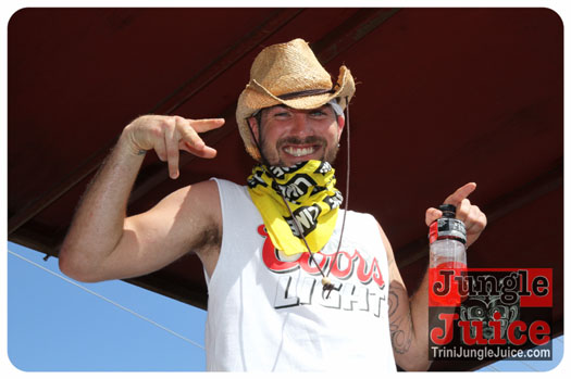 cayman_carnival_2013_part1-065