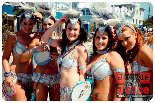 cayman_carnival_2013_part2-008