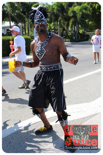 cayman_carnival_2013_part2-035