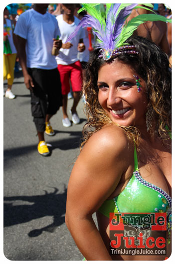 cayman_carnival_2013_part2-048