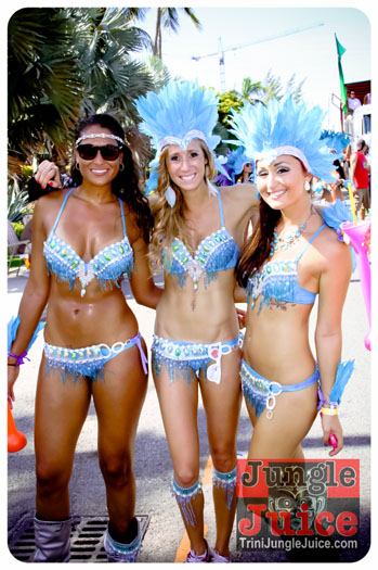 cayman_carnival_2013_part2-054