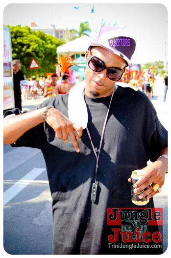 cayman_carnival_2013_part2-058